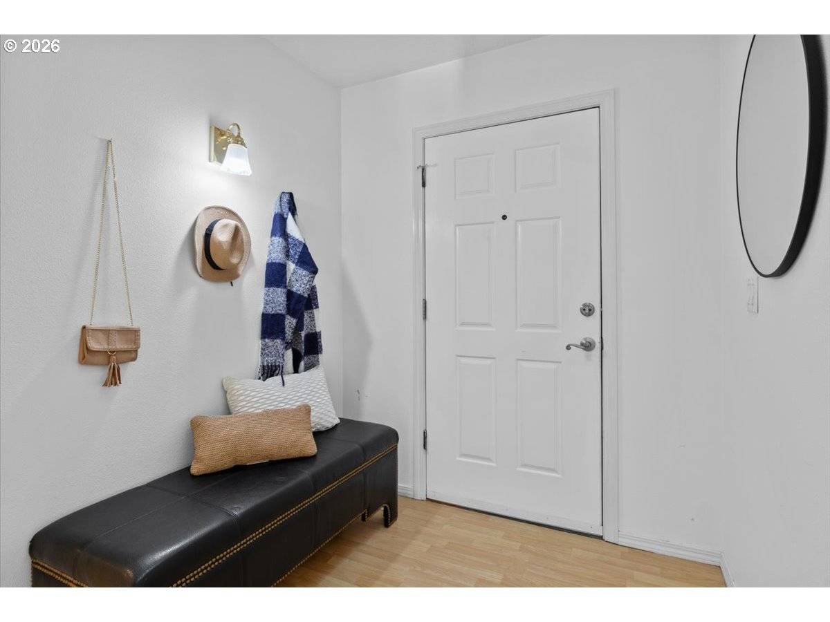 Salem, OR 97305,4240 NE PAINTBRUSH CT