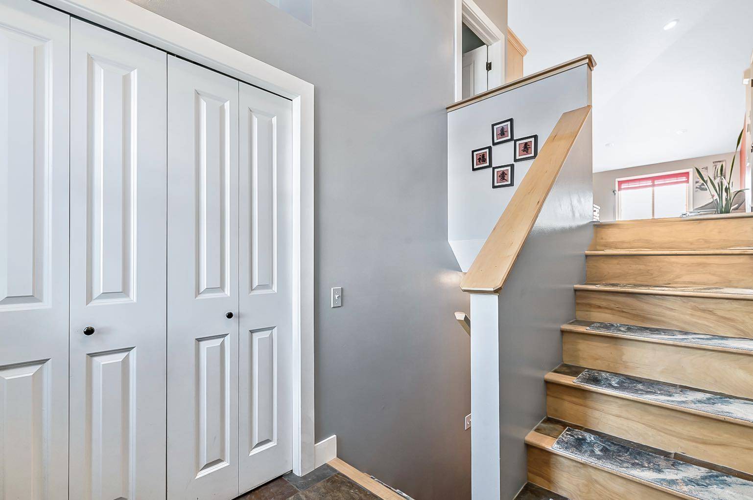 Strathmore, AB T1P1Y3,120 Camara CT