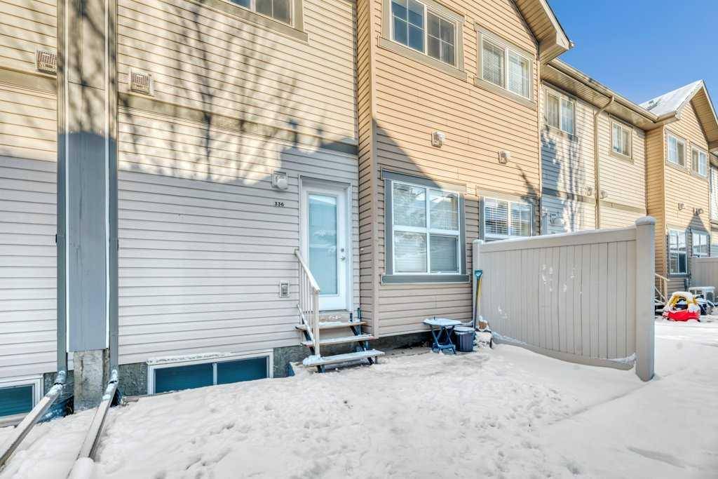 Strathmore, AB T1P 0A9,336 Ranch Ridge Meadow