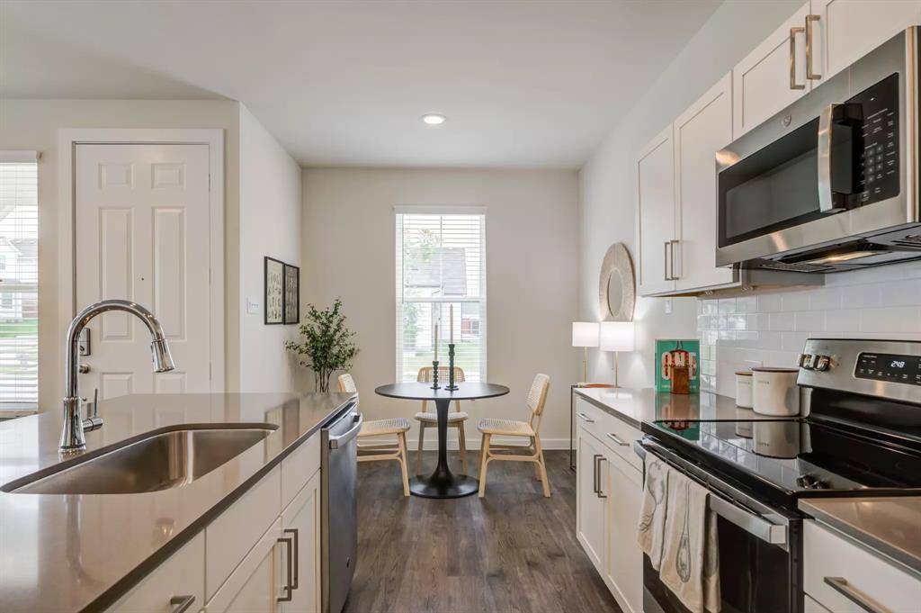 Cedar Hill, TX 75104,801 Bluestem Way #102S