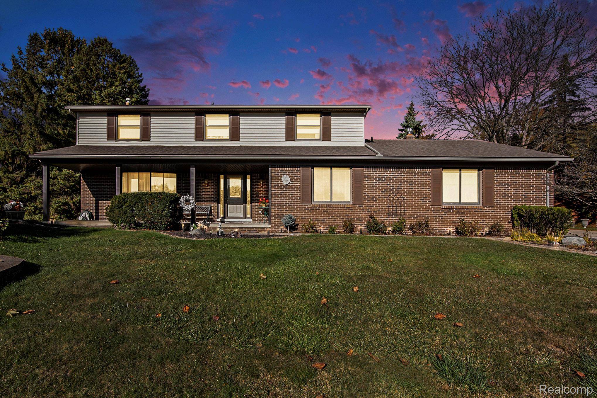 Rochester Hills, MI 48309,2452 Lassiter DR