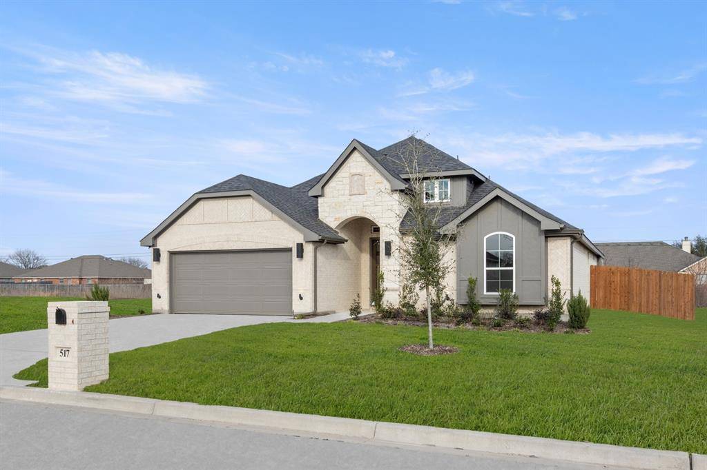 Mcgregor, TX 76657,517 Geyser Trail