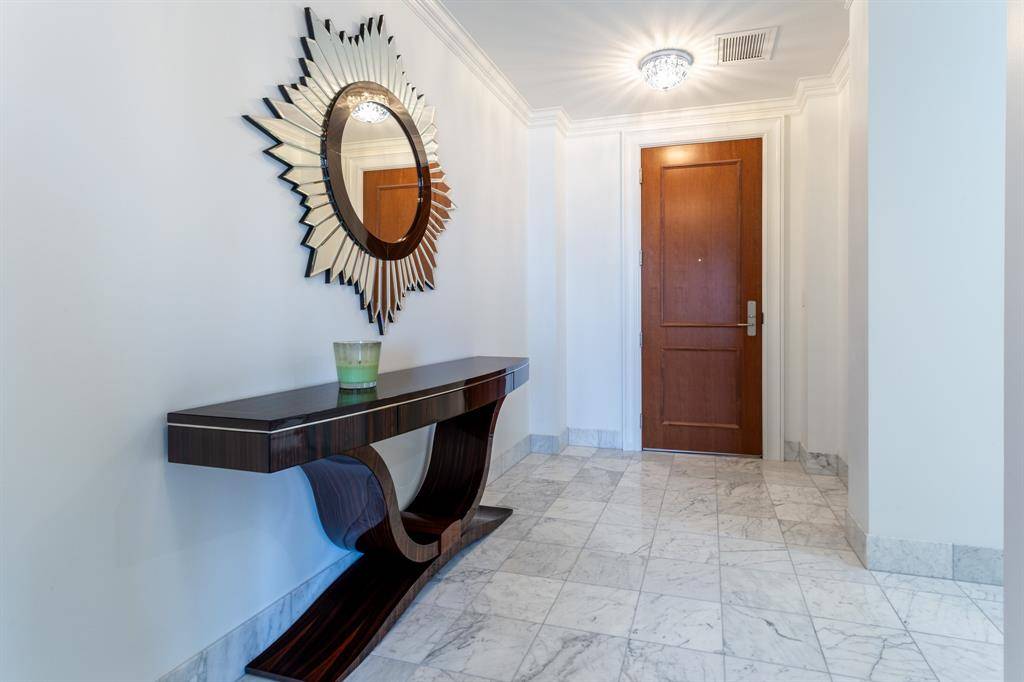 Dallas, TX 75201,2525 N PEARL Street #1601