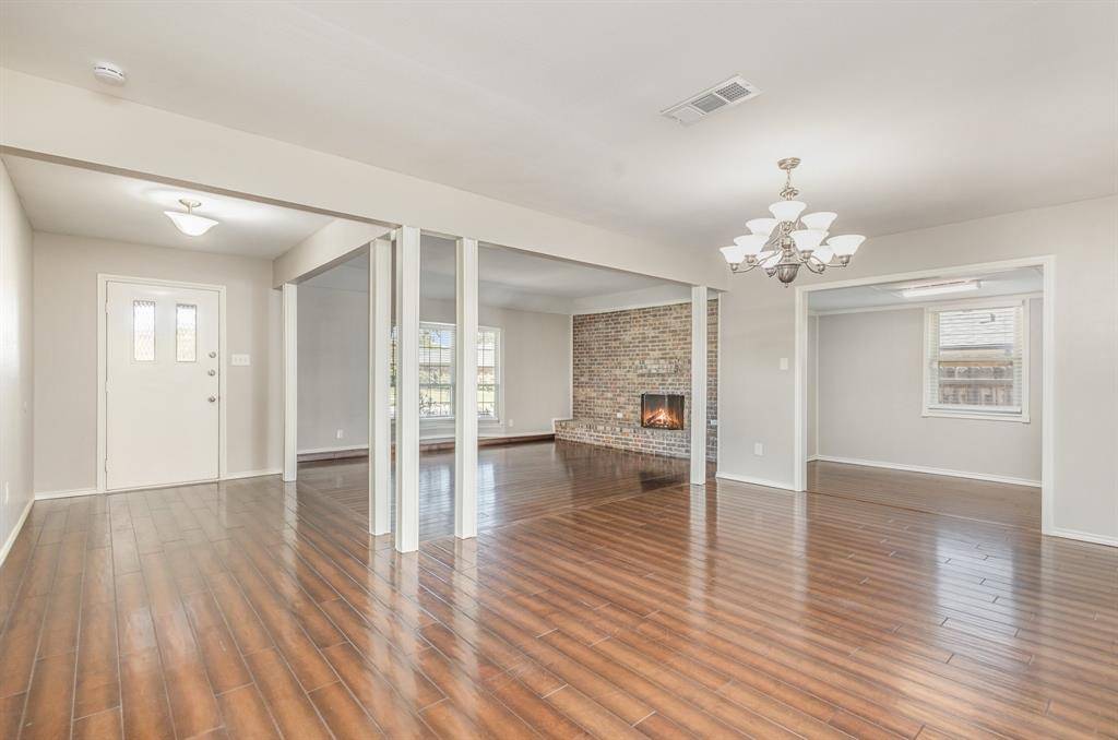 Bedford, TX 76021,2008 Oakmeadow Street