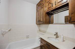 Cleburne, TX 76033,1717 Pipeline Road