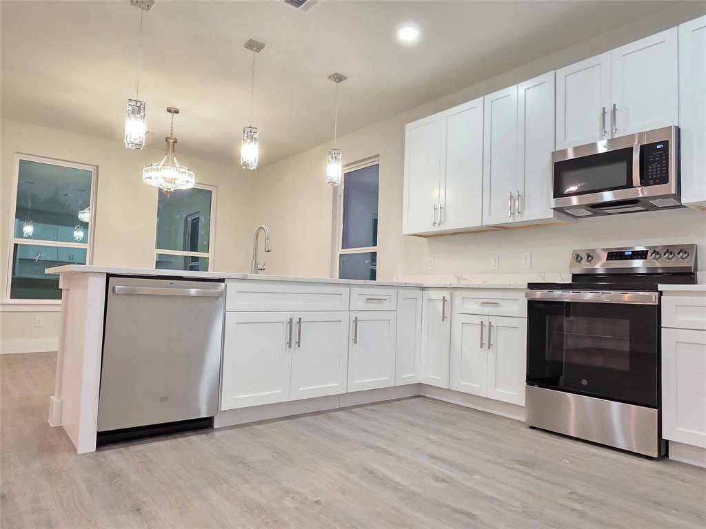 Granbury, TX 76048,5506 Firewood Trail