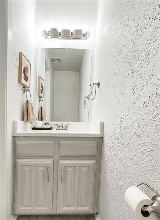 Dallas, TX 75254,5626 Preston Oaks Road #42A