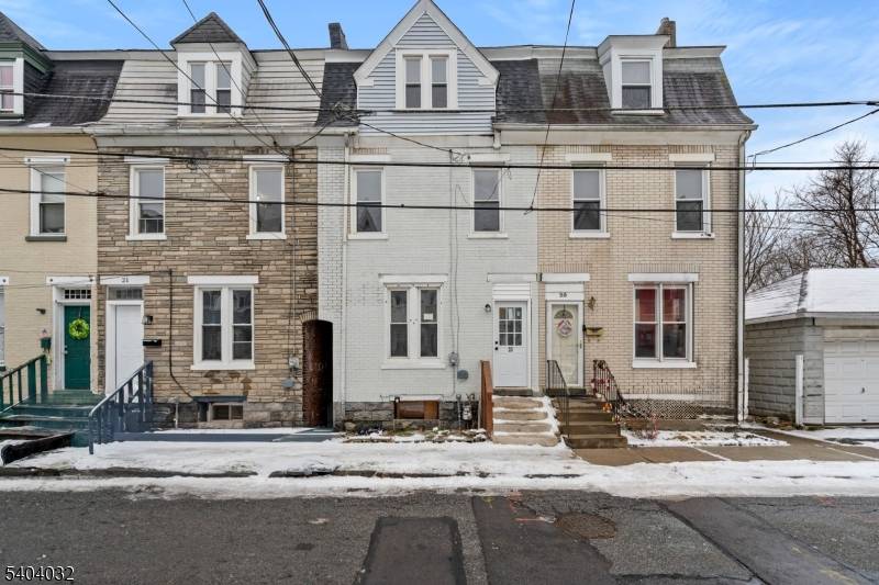 Phillipsburg Town, NJ 08865,23 Reese Ct