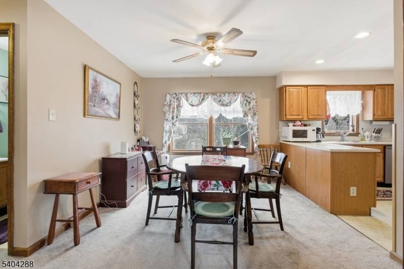 Oxford Twp., NJ 07863,81 Belvidere Ave