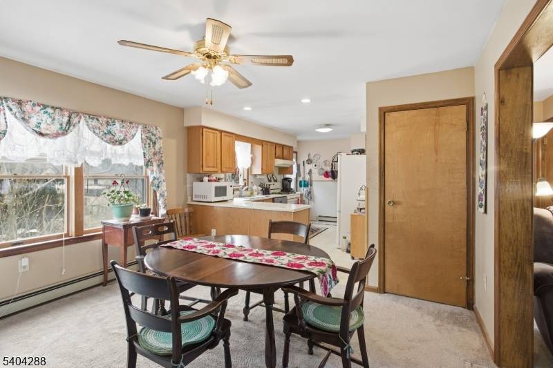 Oxford Twp., NJ 07863,81 Belvidere Ave