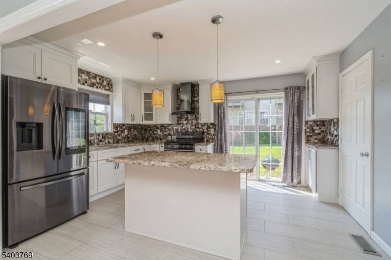 Sayreville Boro, NJ 08859,2201 Timber Ridge Ct