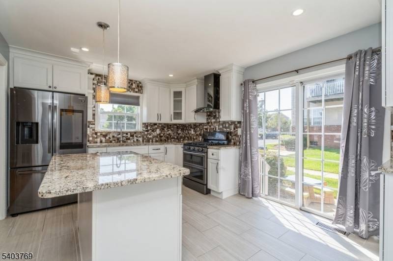 Sayreville Boro, NJ 08859,2201 Timber Ridge Ct