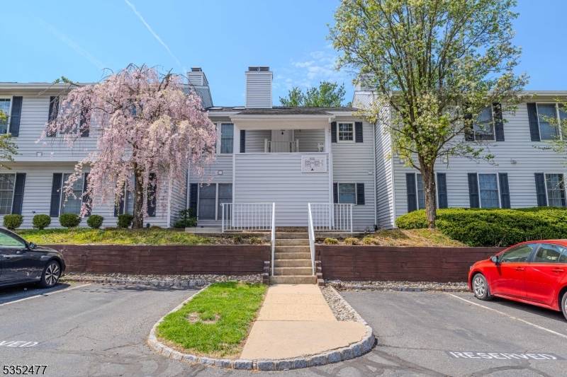 Readington Twp., NJ 08887,364 Burdock Ct