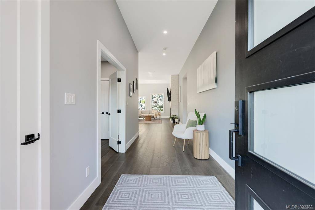 Mill Bay, BC V0R 2P1,847 Bucktail Rd