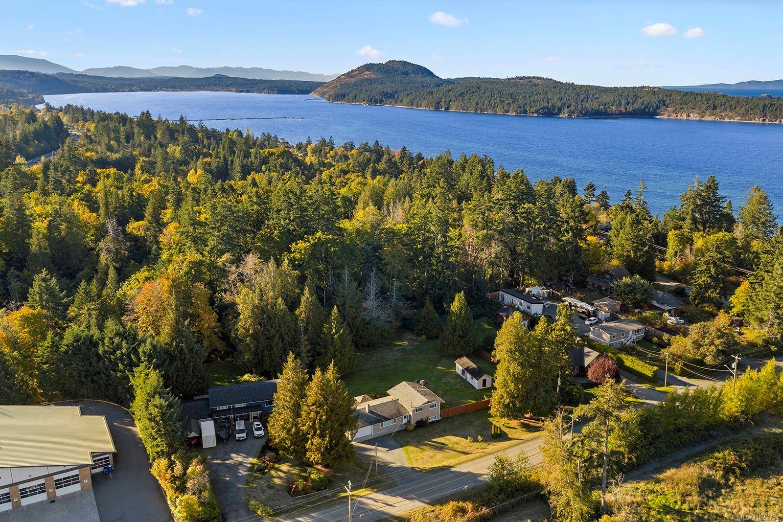 Lantzville, BC V0R 2H0,7554 Superior Rd