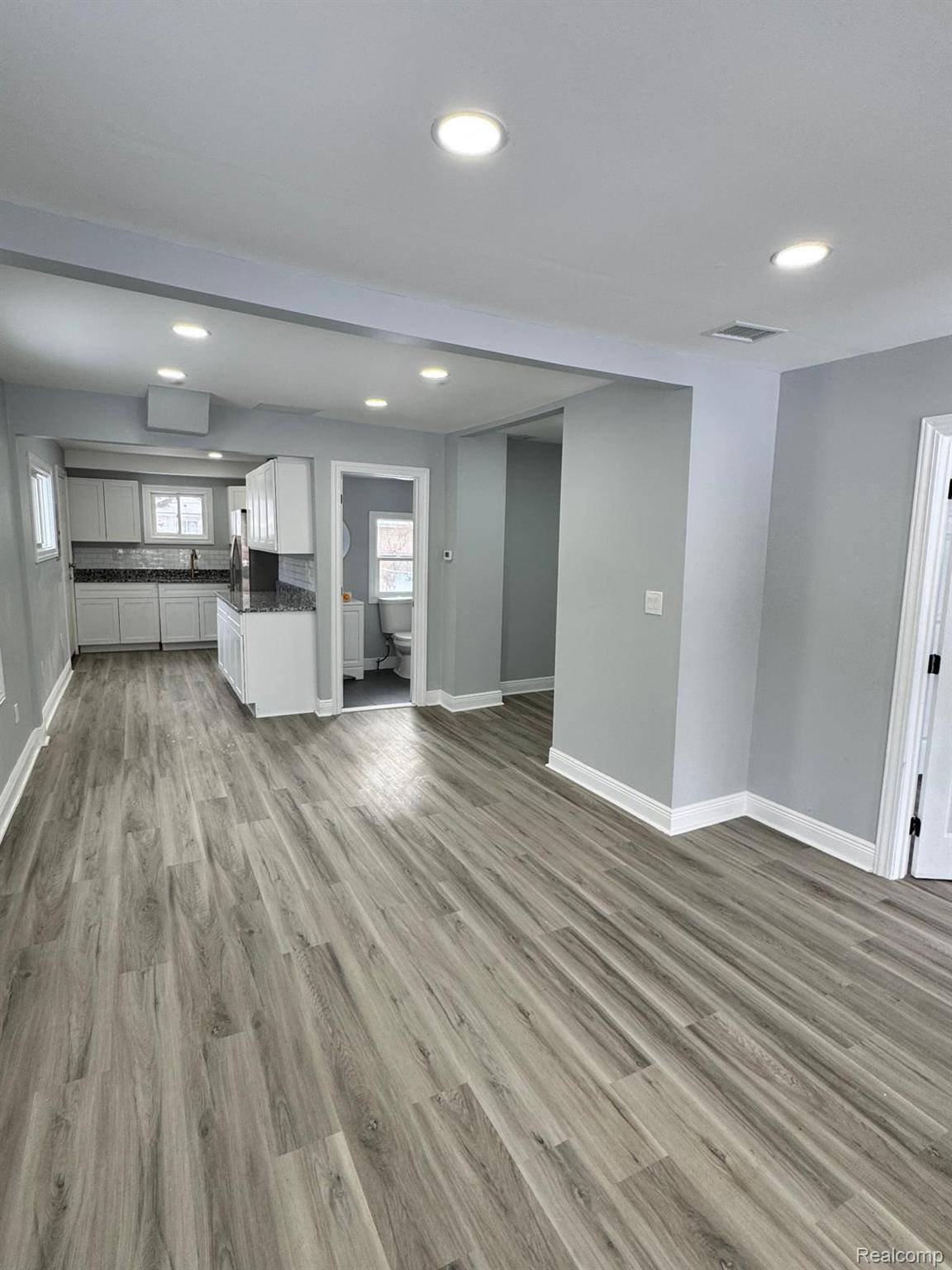 Warren, MI 48091,7236 Studebaker AVE