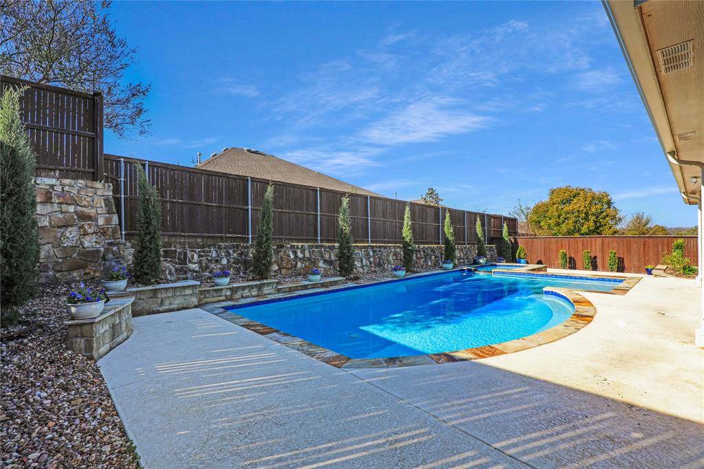 Mckinney, TX 75071,505 Peterhouse Drive