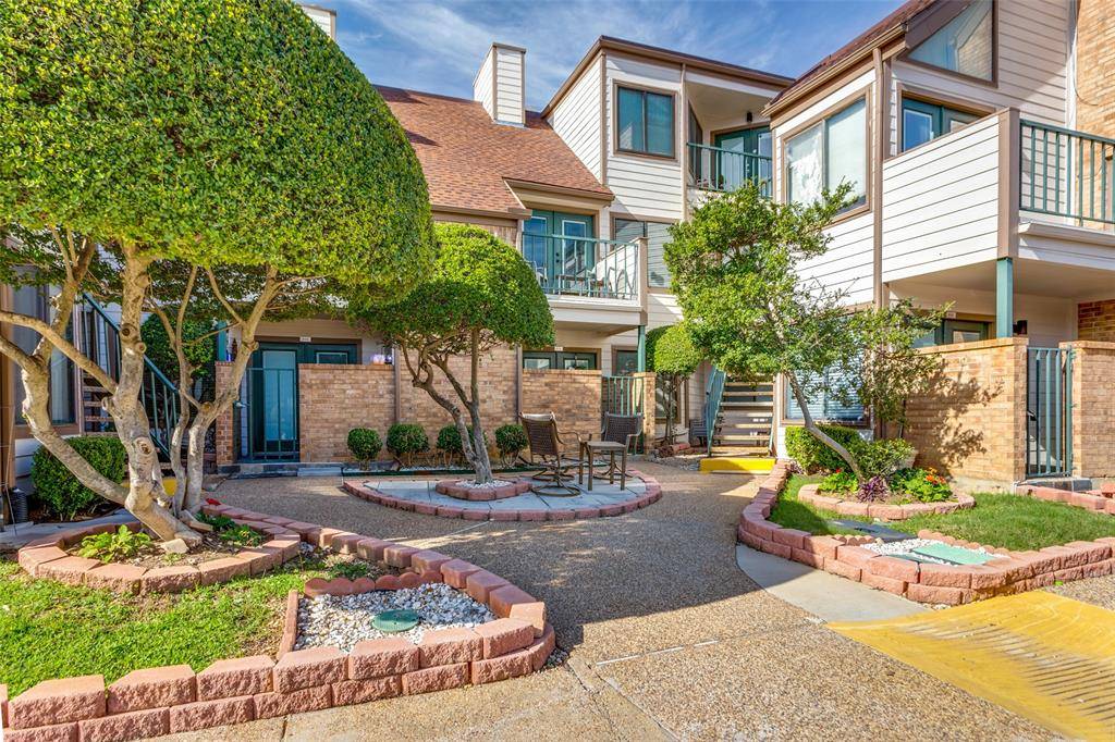 Arlington, TX 76006,2310 Balsam Drive #B206