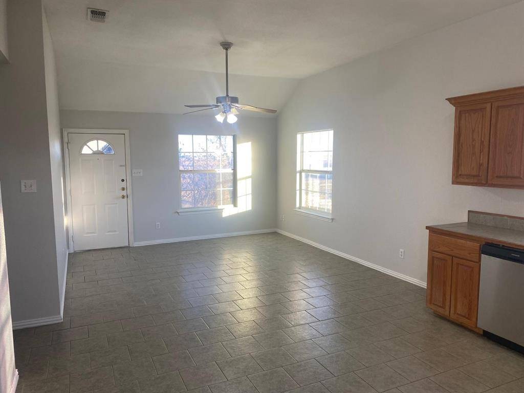 Weatherford, TX 76088,202 Blue Bell Court