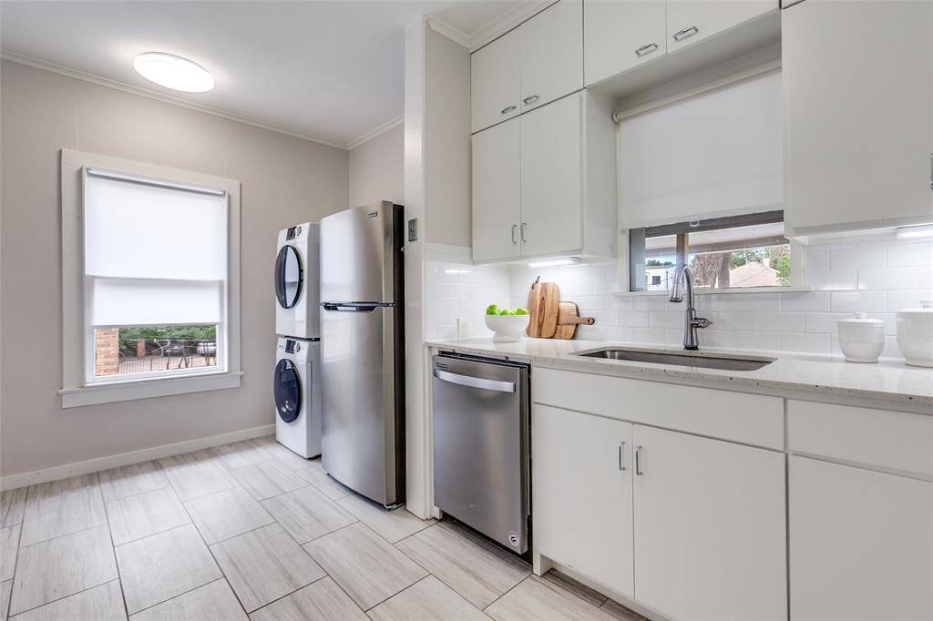 Dallas, TX 75219,3905 Prescott Avenue