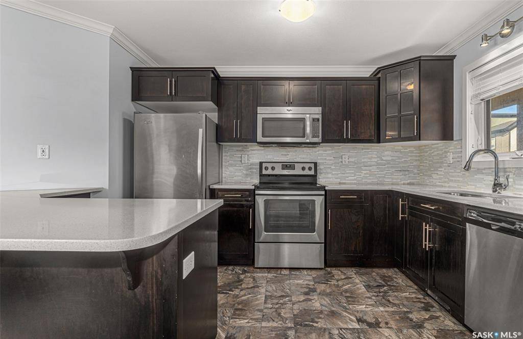 Saskatoon, SK S7W 0W1,130 Marlatte CRESCENT #1106