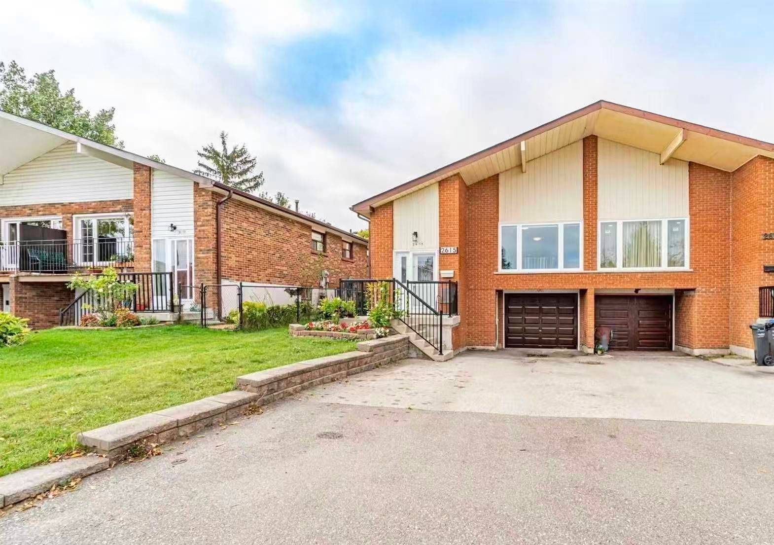 Mississauga, ON L5L 1H7,2615 Windjammer RD #Upper