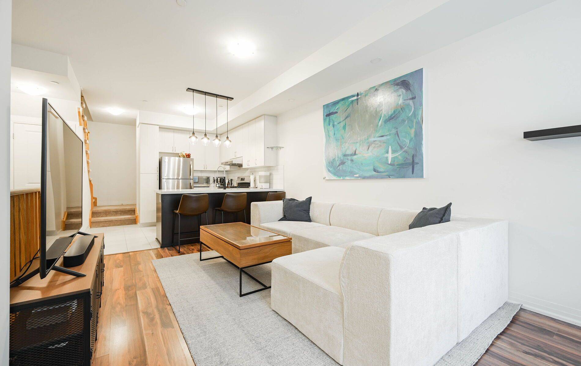 Mississauga, ON L5J 0B3,2232 Bromsgrove RD #5