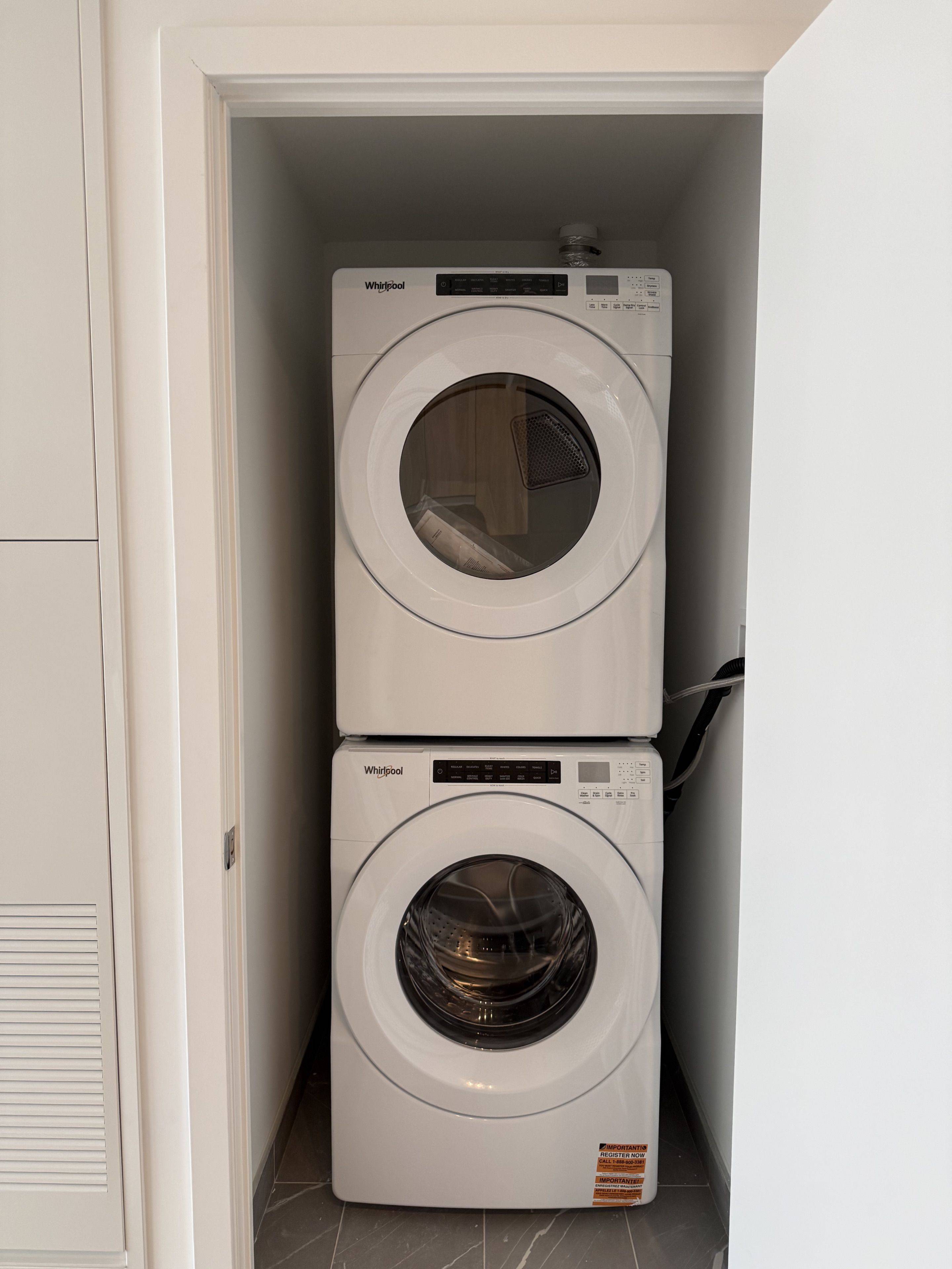 Toronto W08, ON M8Z 0H5,1037 The Queensway N/A #816