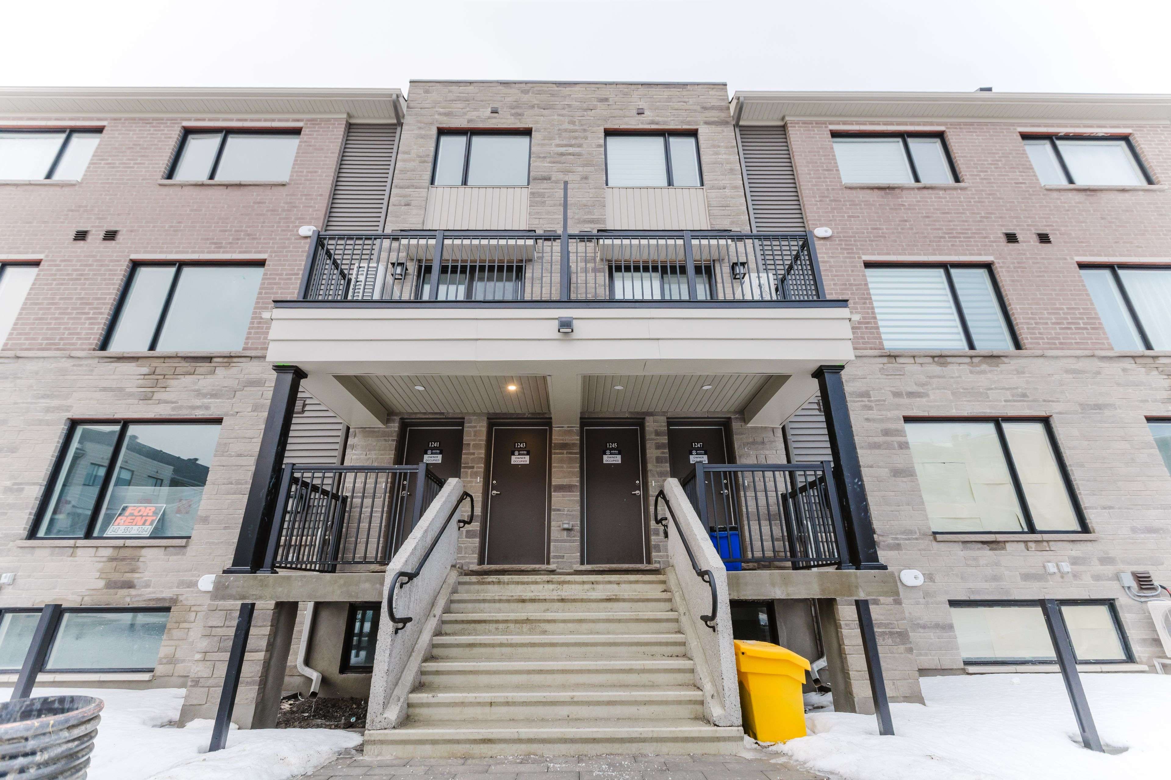 Kanata, ON K2T 0S8,1245 CREEKWAY Private