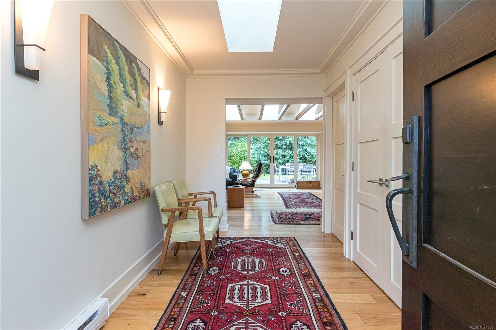 Saanich, BC V8N 6C2,3955 Burchett Pl