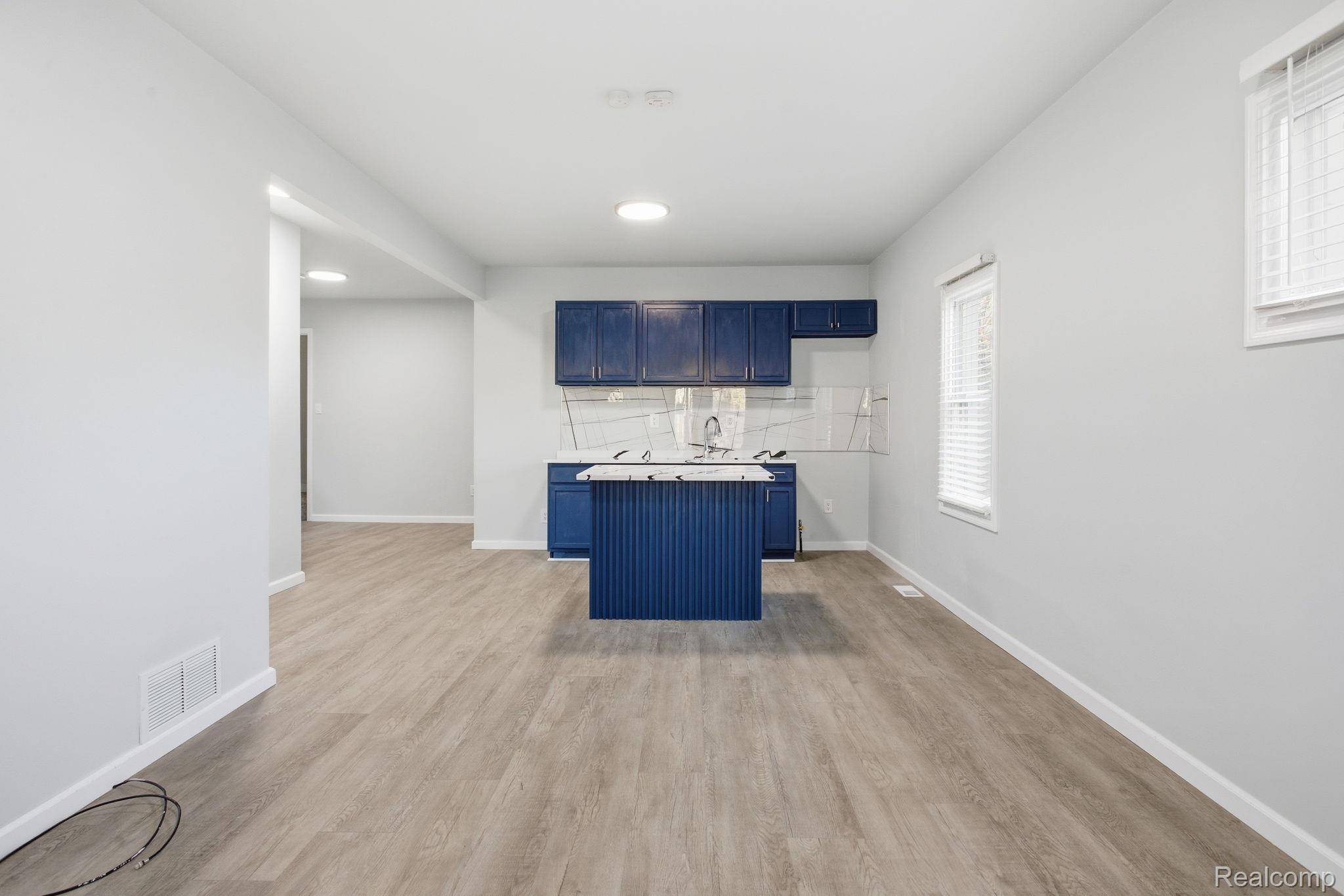 Detroit, MI 48204,11717 Cascade ST