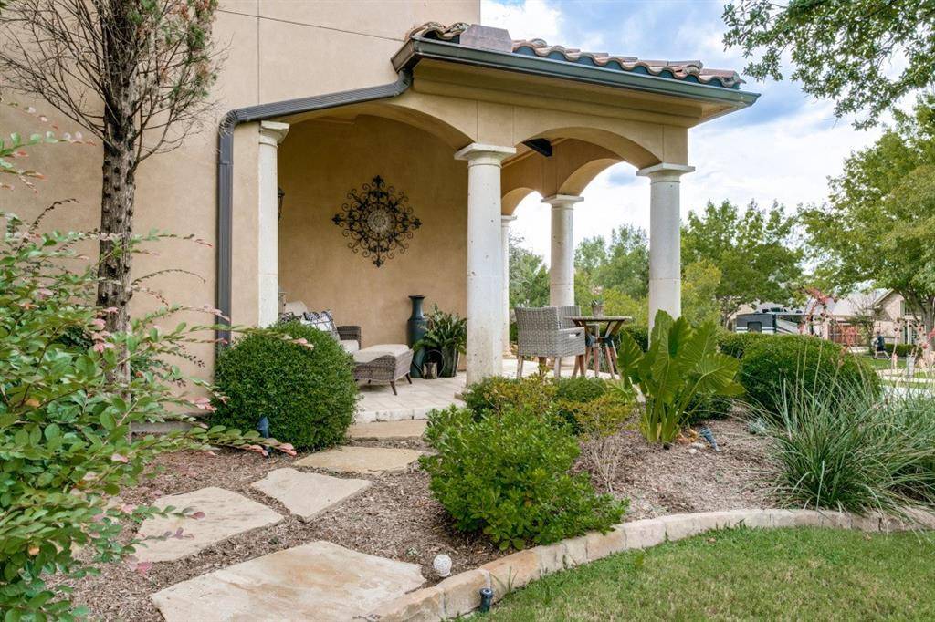 Lewisville, TX 75056,2606 Queen Elizabeth Boulevard