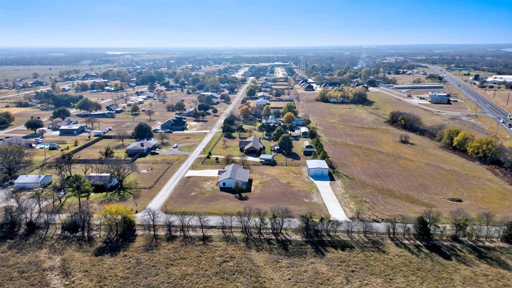 Tioga, TX 76271,718 Arapaho Drive