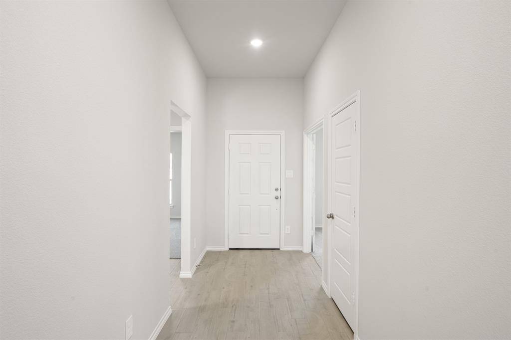 Azle, TX 76020,500 Pebble Circle