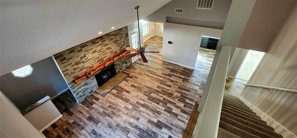 Fort Worth, TX 76008,3813 Devonaire Drive