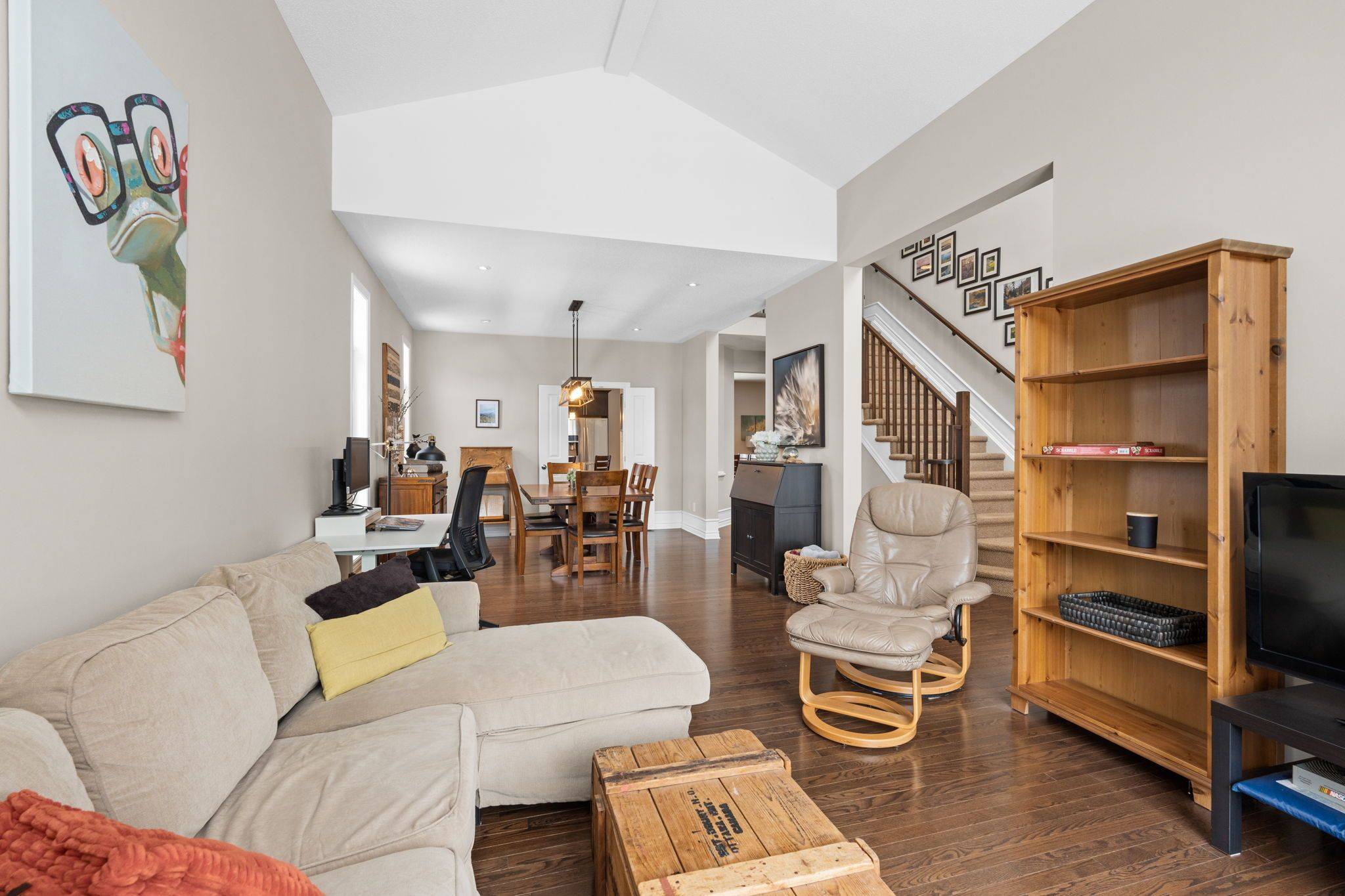 525 Grand Tully WAY, Blossom Park - Airport And Area, ON K1V 2M8