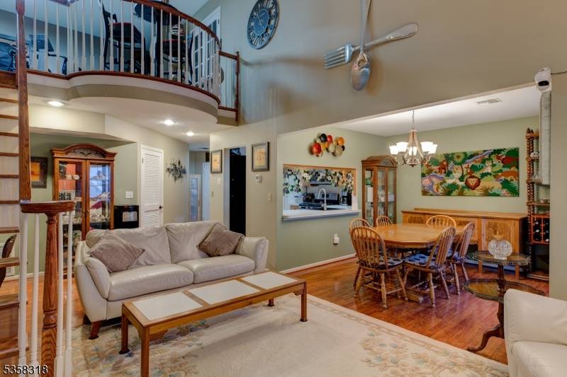 Paterson City, NJ 07501,79 Boulder Run Rd