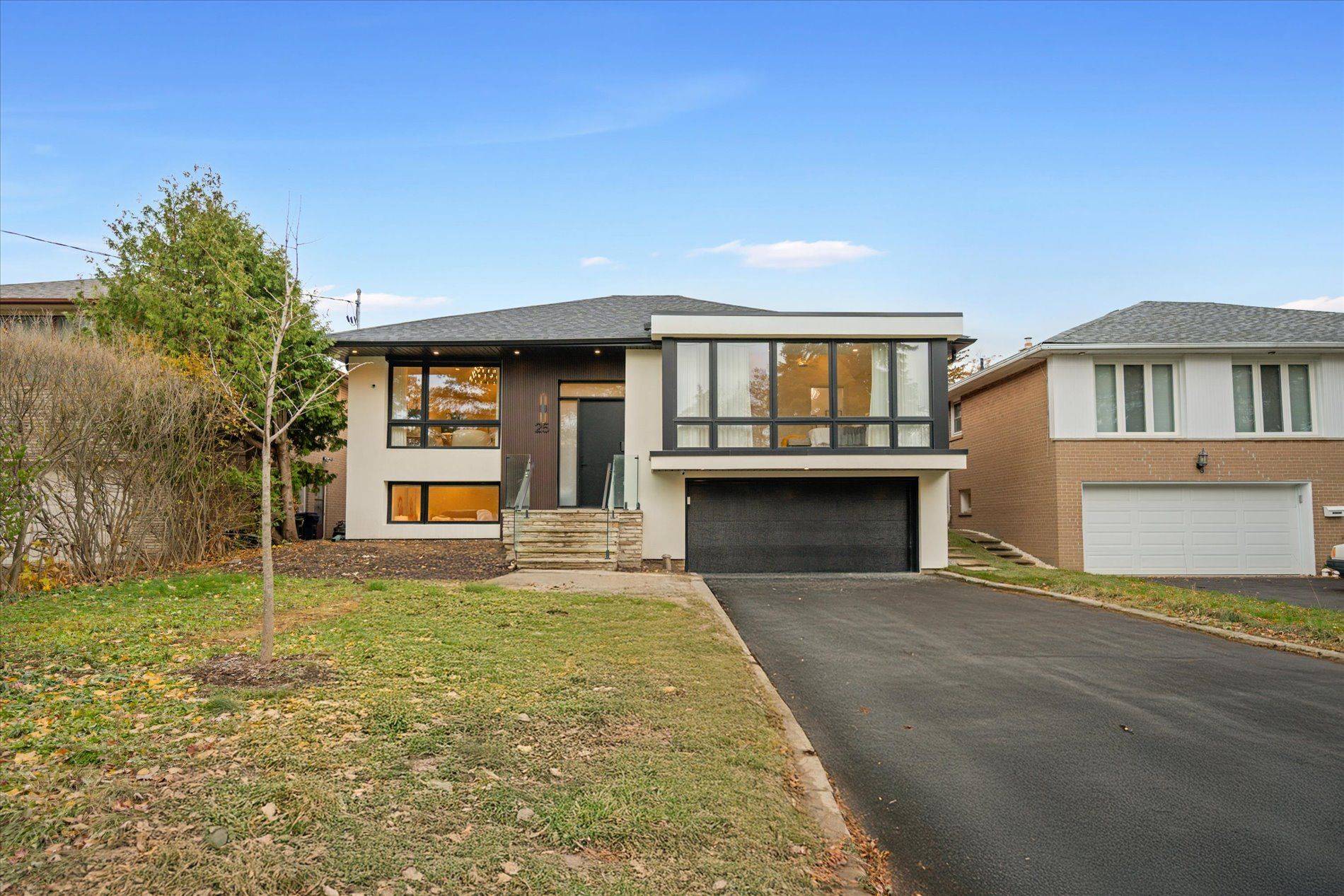 Toronto C15, ON M2K 2A5,25 Sutcliffe DR