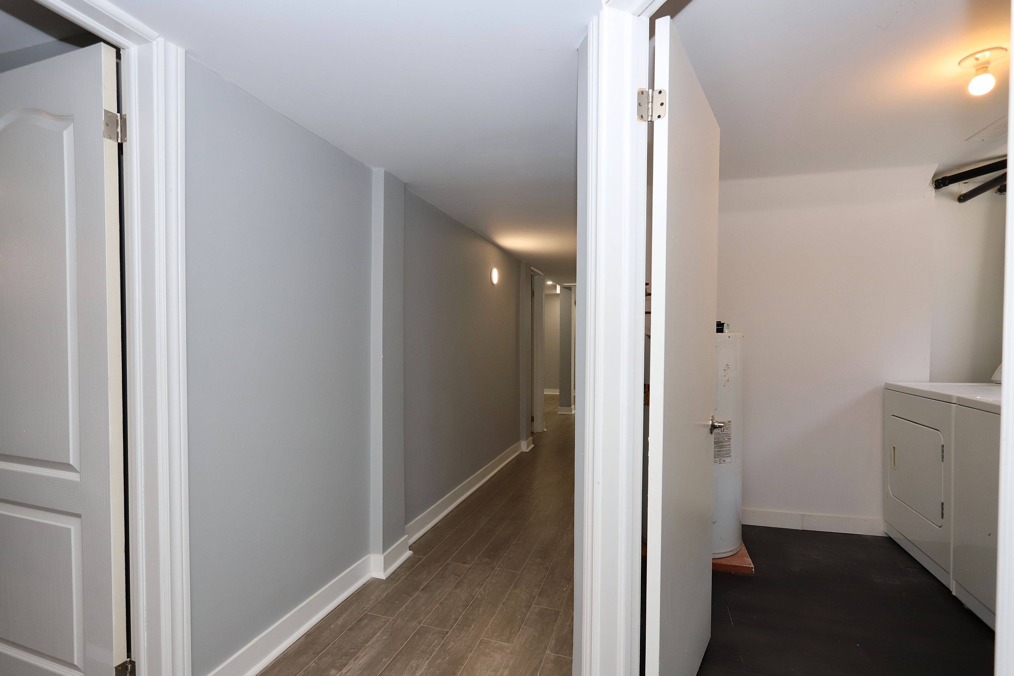 Oshawa, ON L1N 5N3,885 Myers ST