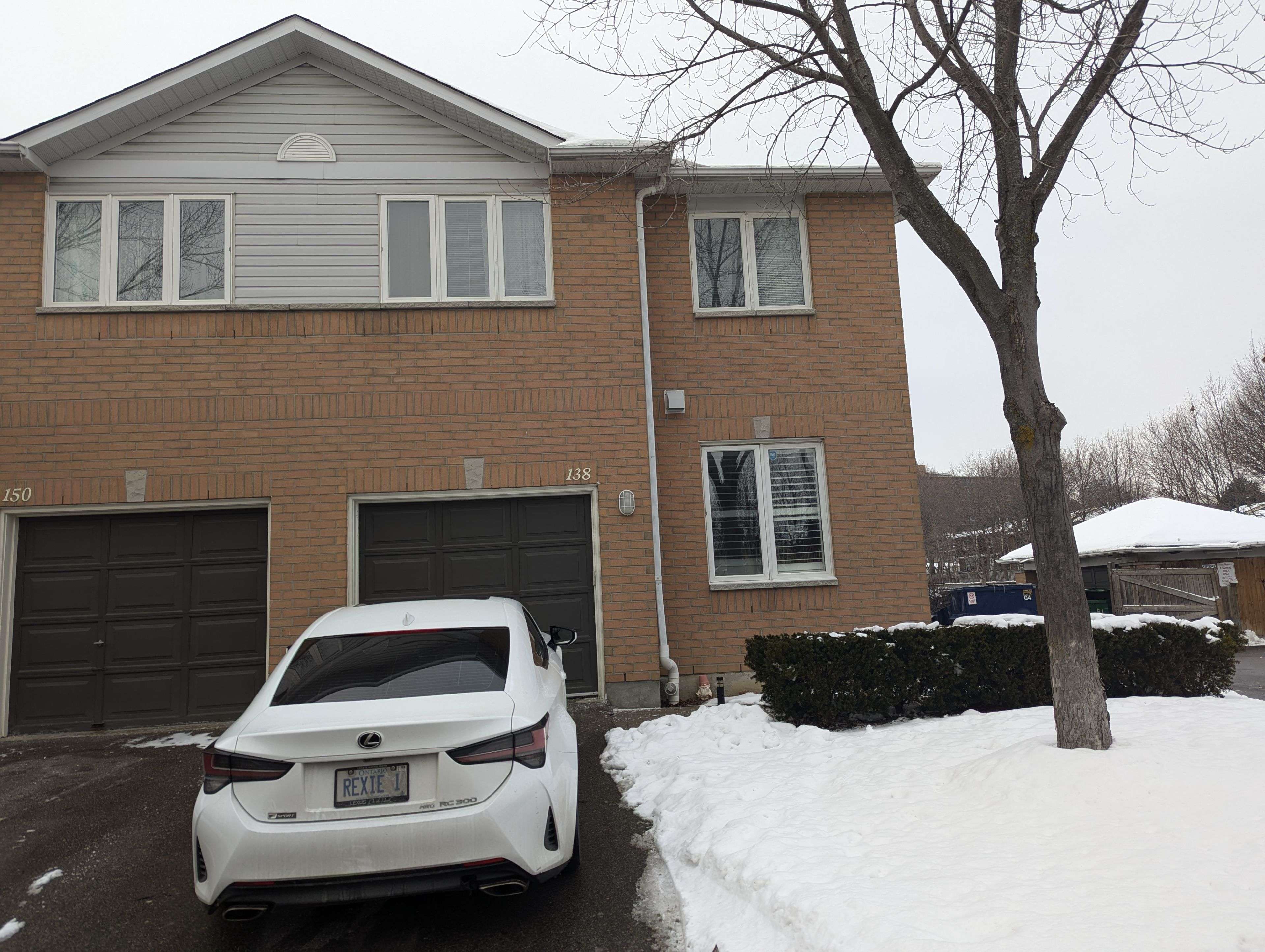 Toronto E04, ON M1P 5B6,83 Mondeo DR #138