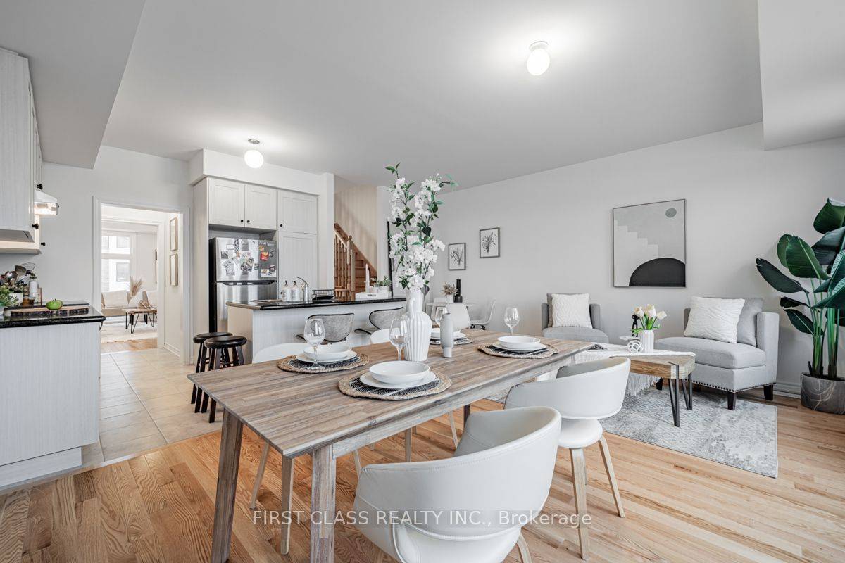 Richmond Hill, ON L4E 1A2,71 Puisaya DR