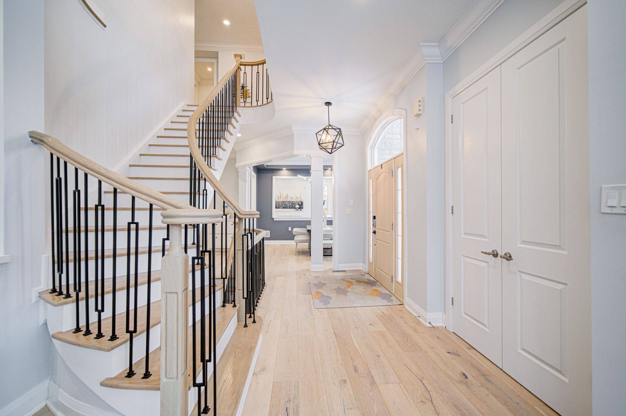 Aurora, ON L4G 0X5,55 Major CRES