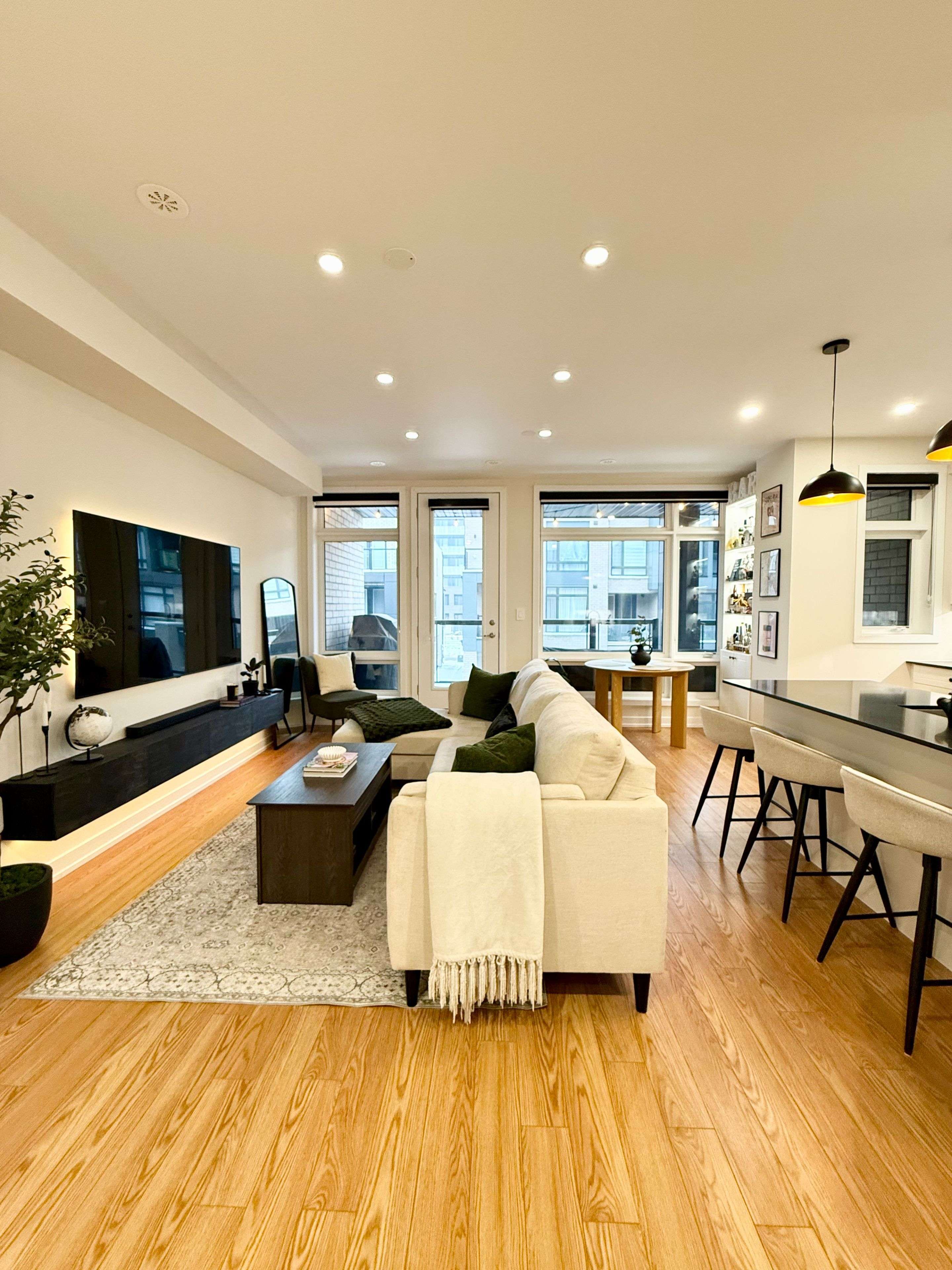 Vaughan, ON L4L 0M6,42 Chiffon ST