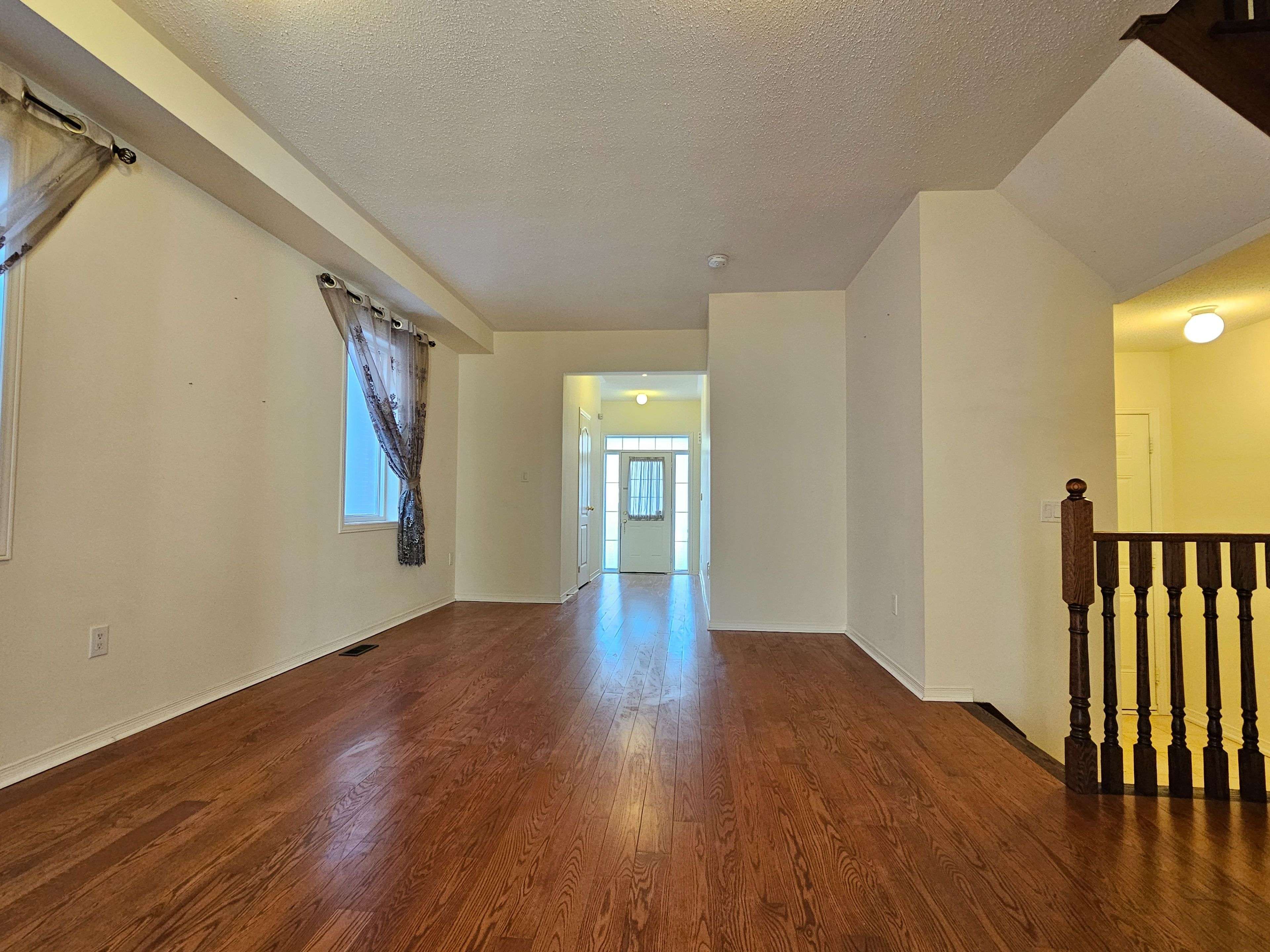 Newmarket, ON L3X 0C5,1275 Blencowe CRES