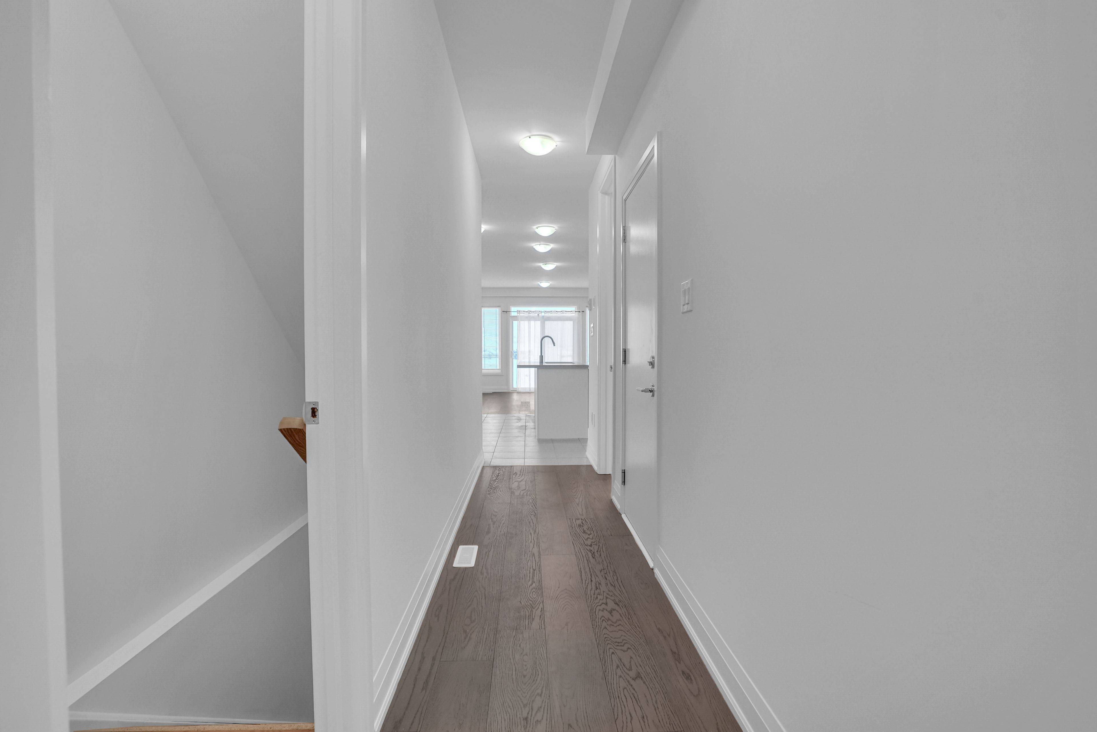 Barrie, ON L9J 0Y3,5 Ranch TER #1