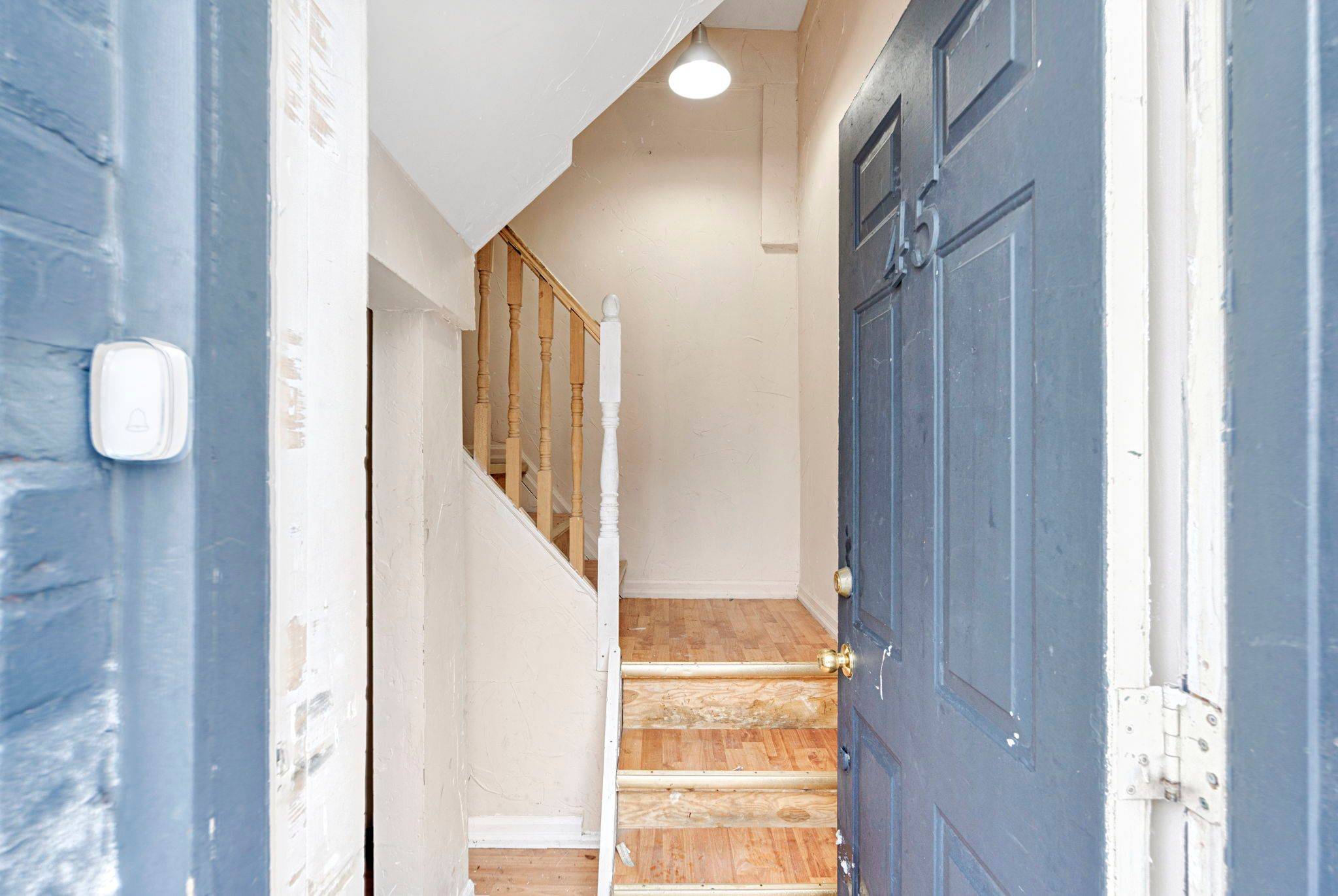 Barrie, ON L4N 1A4,66 Dunlop ST W