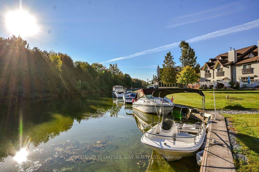 Ramara, ON L0K 1B0,81 Laguna Pkwy N #Unit 12