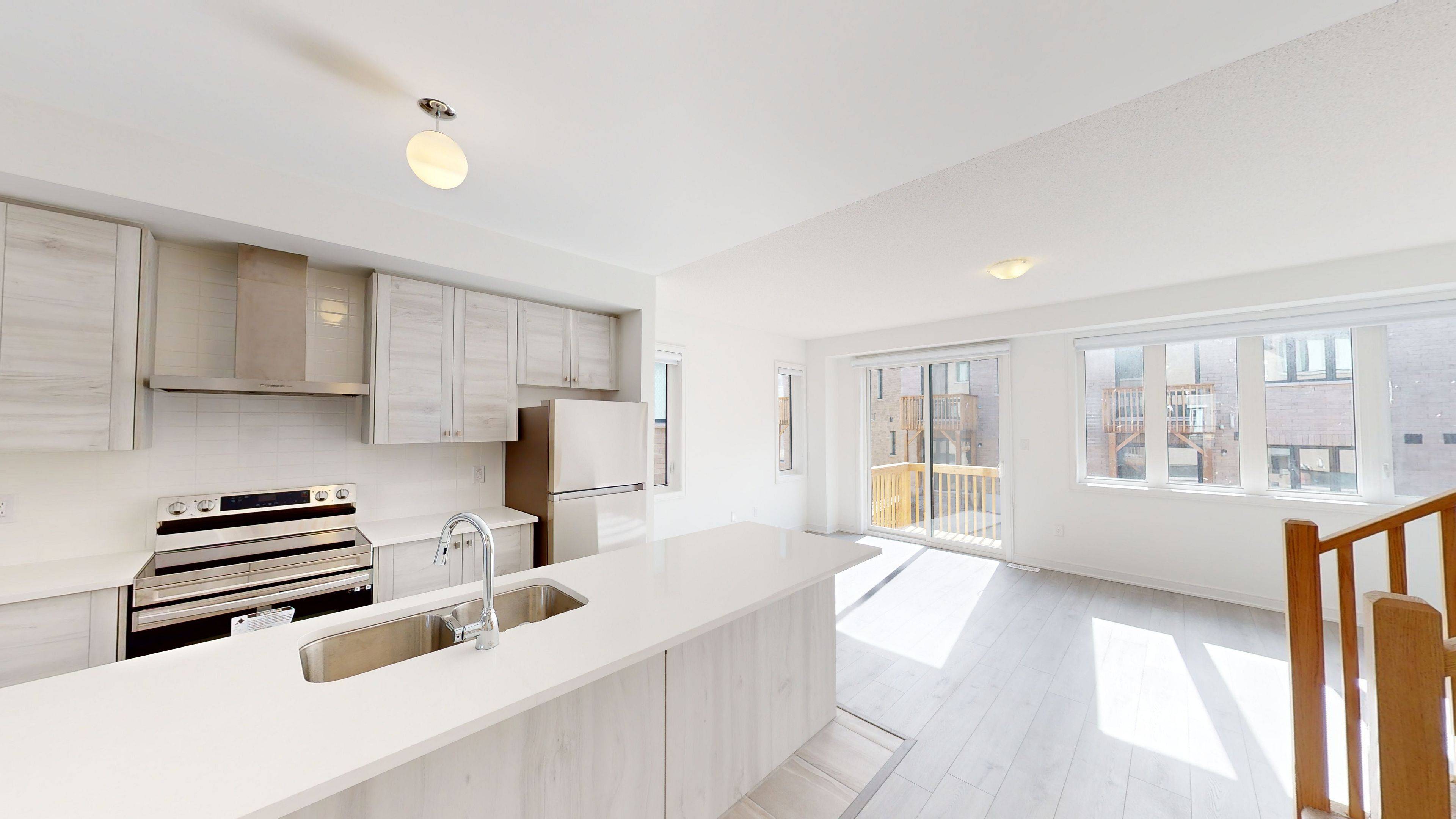 Barrie, ON L9J 0N5,123 Blue Forest CRES