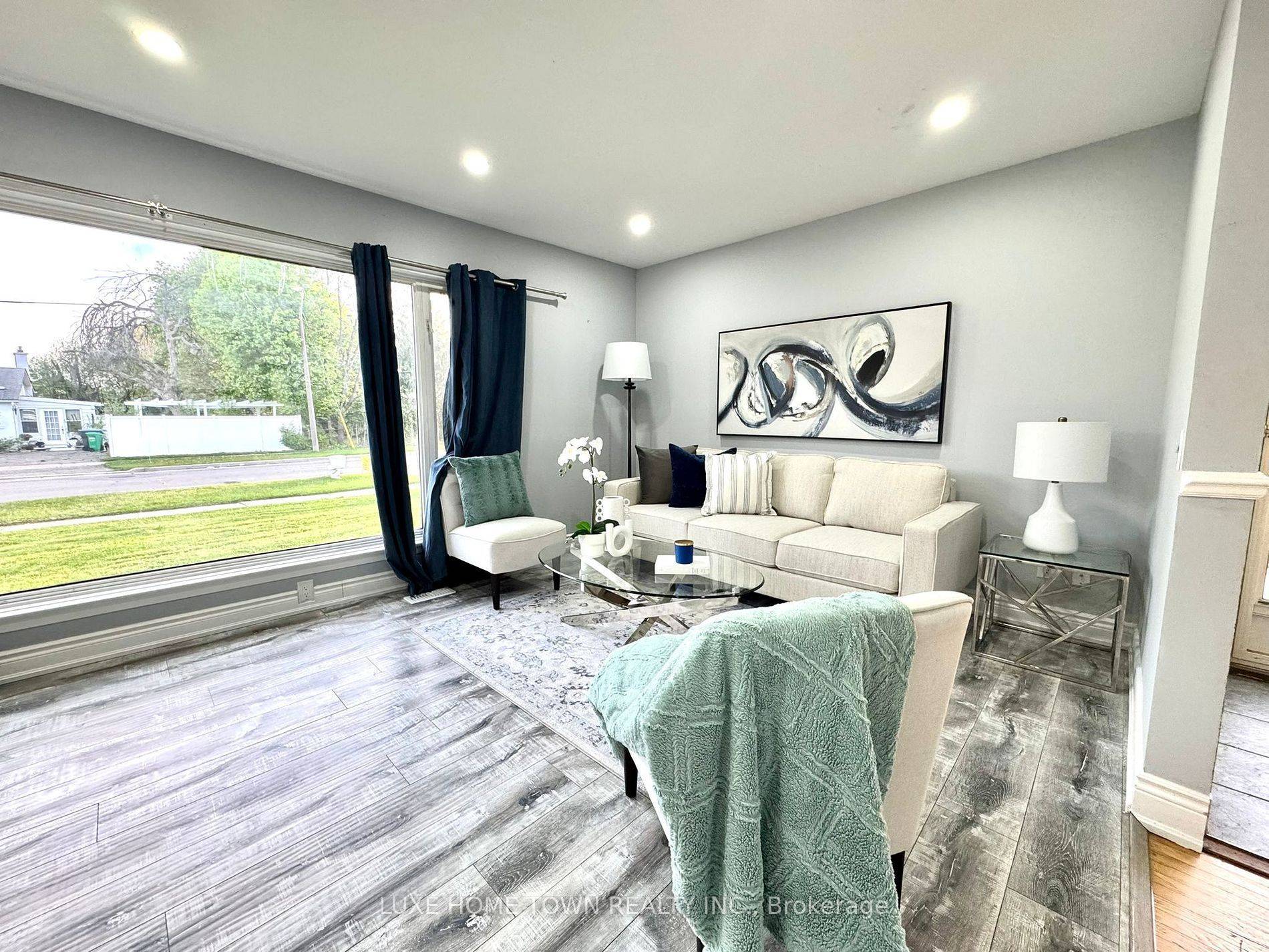 Brampton, ON L6T 2R1,7 Addington CRES