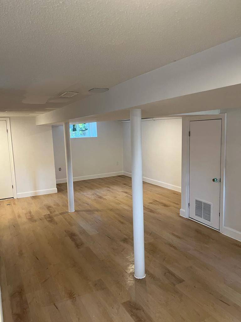 Toronto W03, ON M6E 1E1,41 Norton AVE #Basment